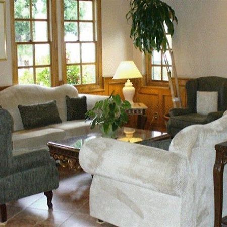 The Santa Anita Inn Arcadia Dalaman gambar